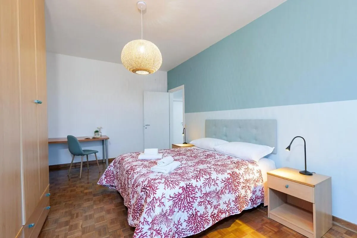Signorile Appartamento In Mestre 1 Min From Tram To Venice