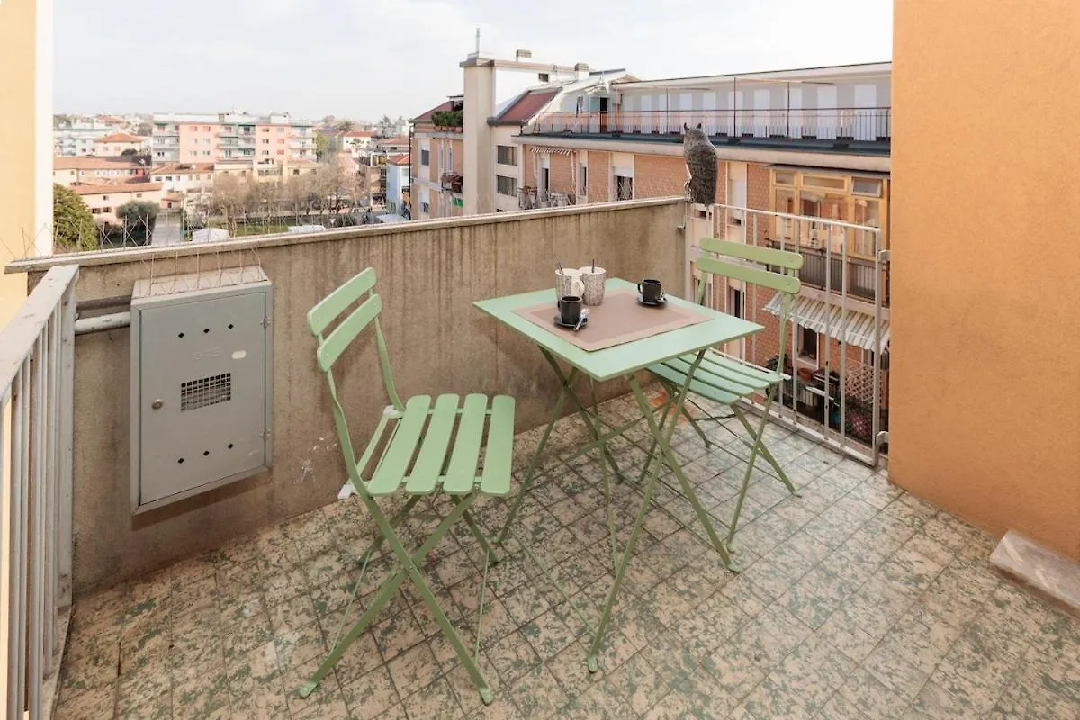 Apartment Signorile Appartamento In Mestre 1 Min From Tram To Venice
