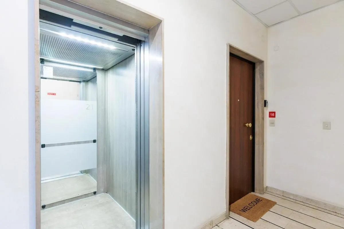 Signorile Appartamento In Mestre 1 Min From Tram To Venice Apartment